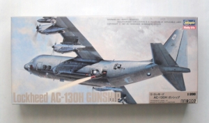 HASEGAWA 1/200 MM14 AC-130H